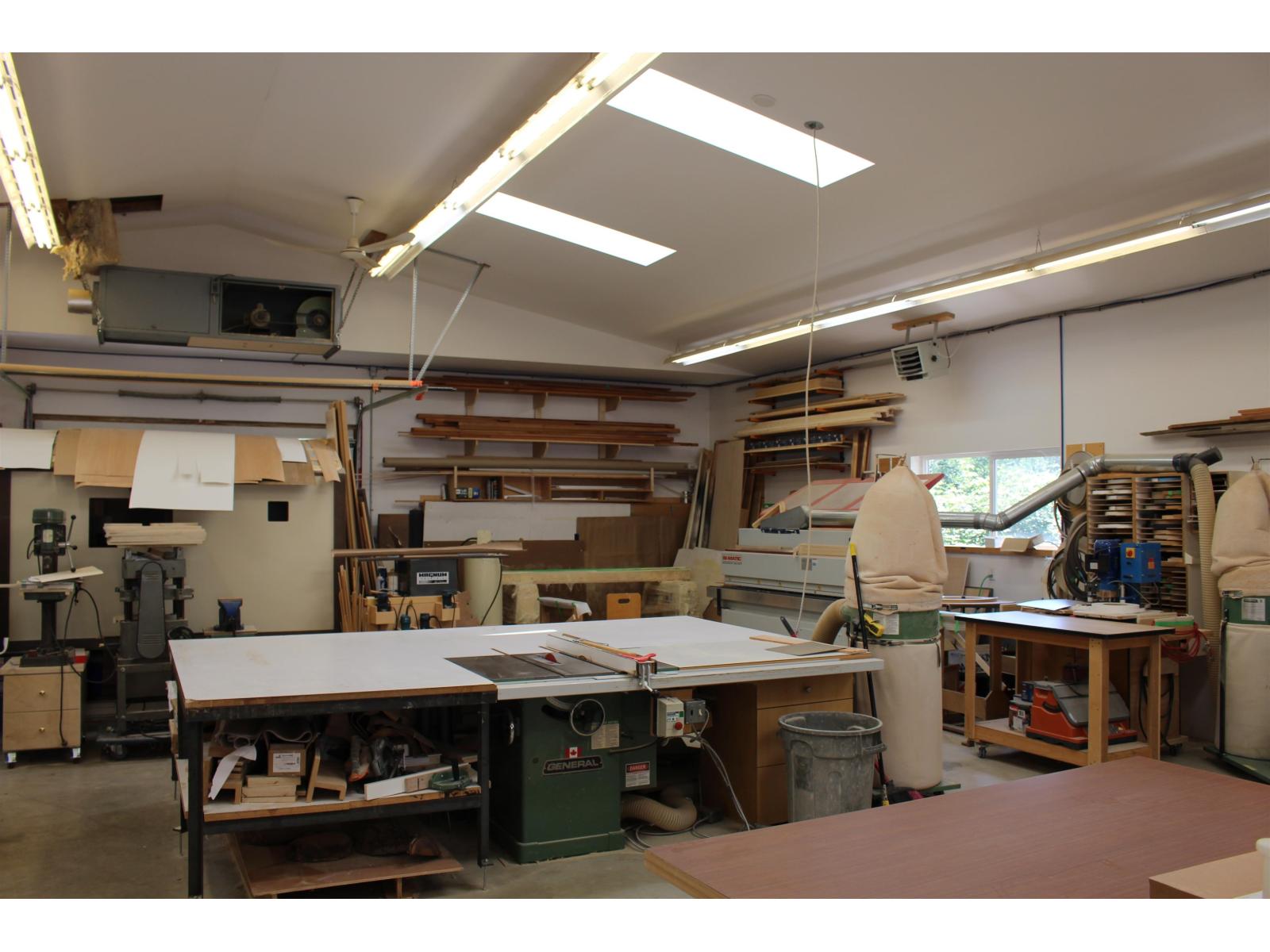 Listing image 28
