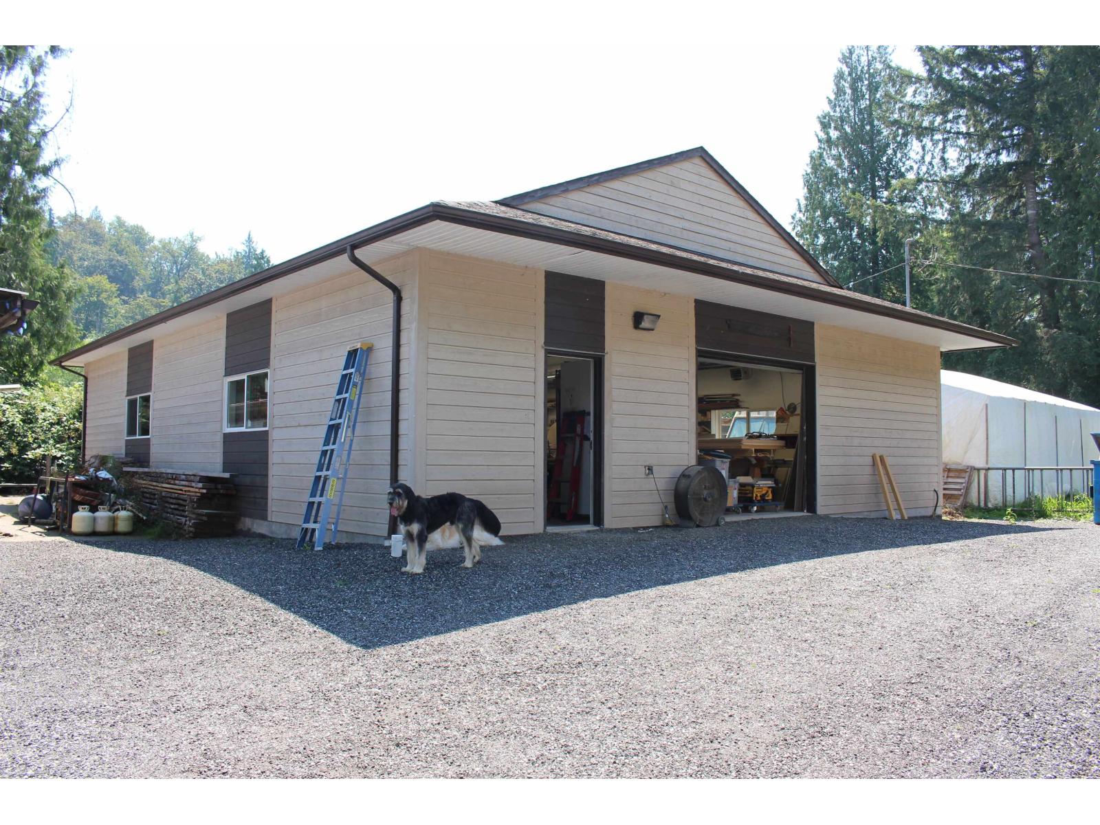 Listing image 26