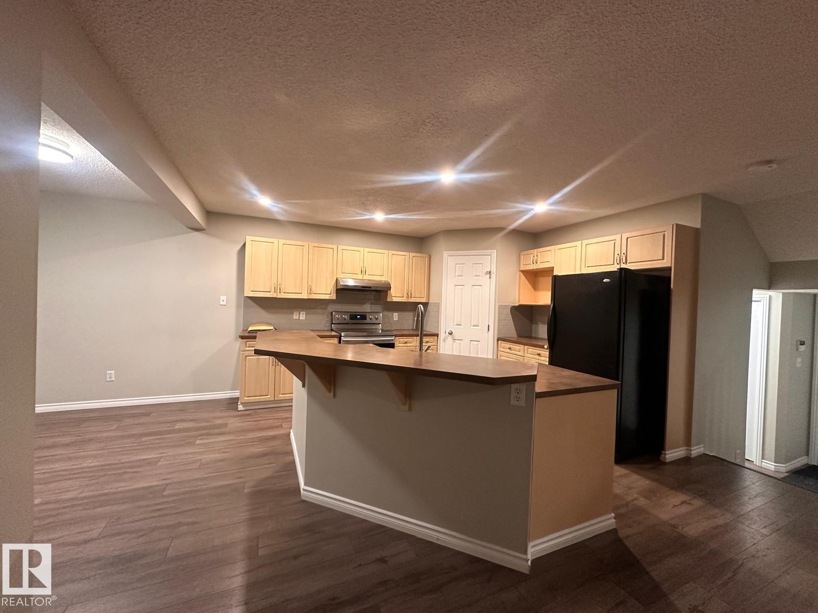 417 86 St SW, Edmonton, Alberta  T6X 1G3 - Photo 6 - E4497365