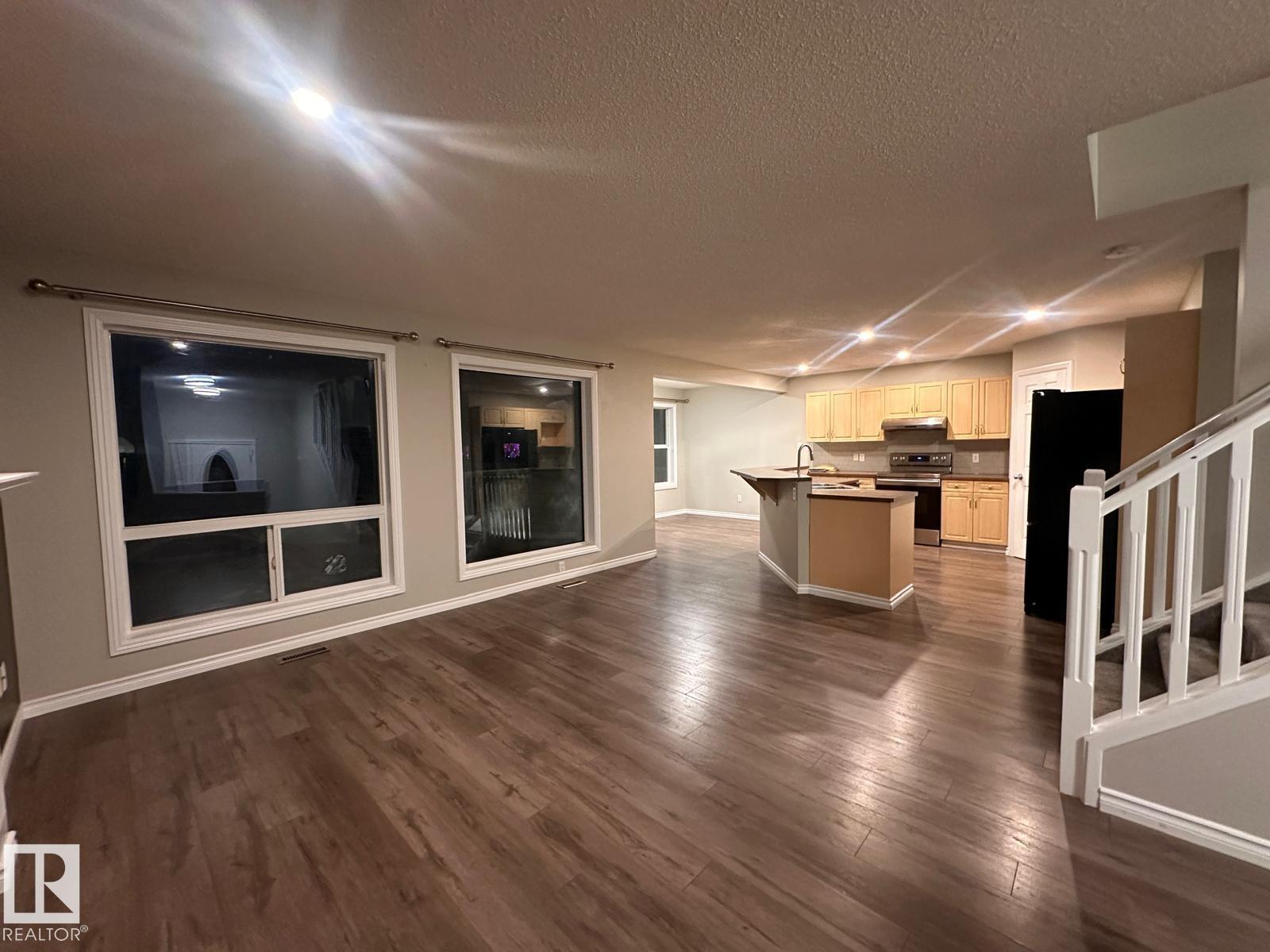 417 86 St SW, Edmonton, Alberta  T6X 1G3 - Photo 4 - E4497365