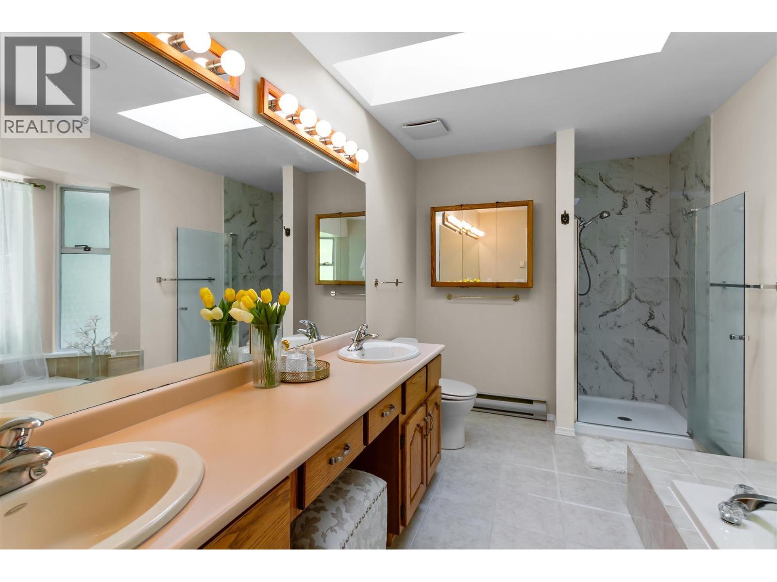3 Chevalier Court, Port Moody, British Columbia  V3H 4L3 - Photo 15 - R3142939