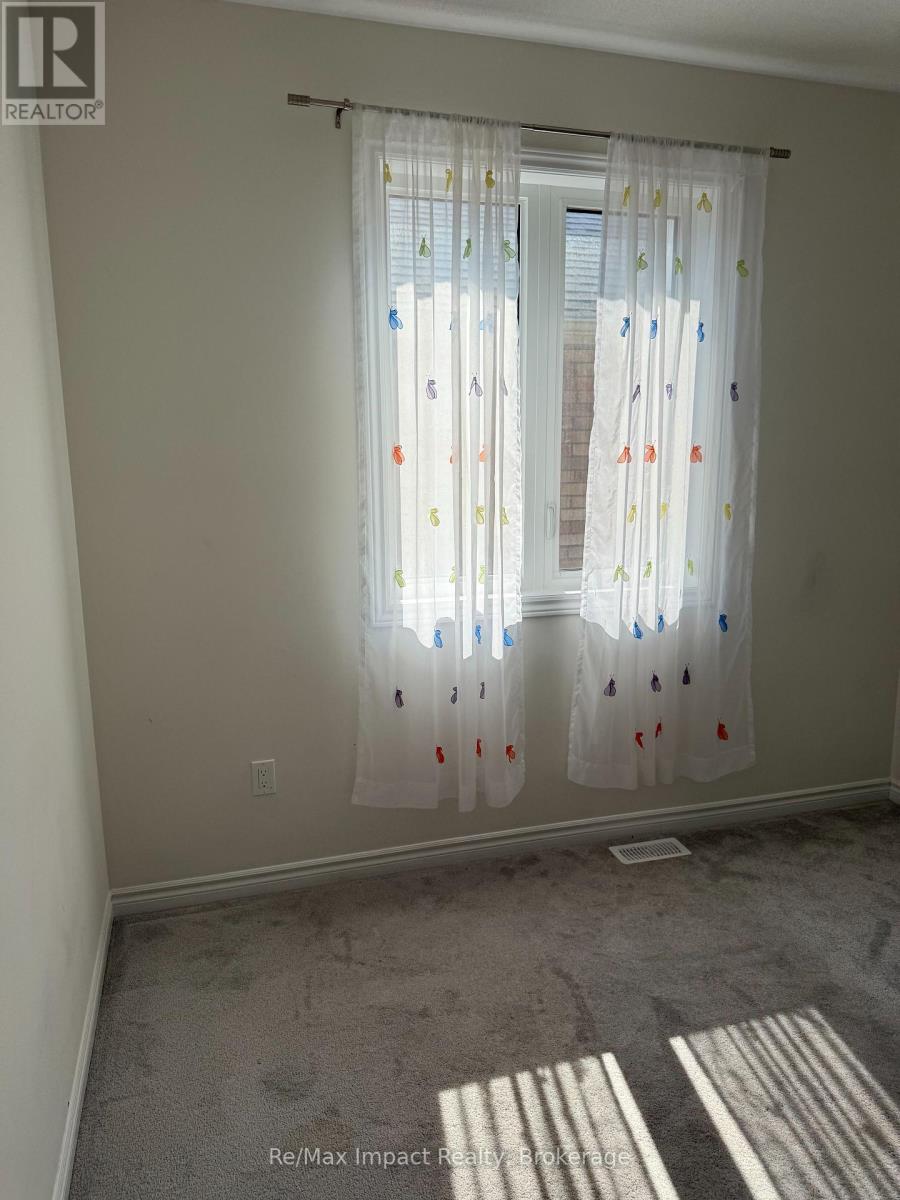 166 Auckland Drive, Whitby, Ontario  L1P 0J2 - Photo 25 - E13529774