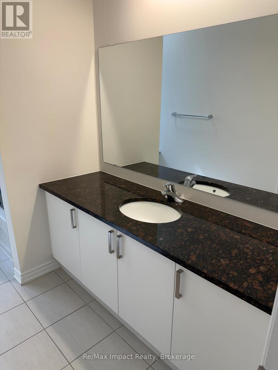 166 Auckland Drive, Whitby, Ontario  L1P 0J2 - Photo 37 - E13529774