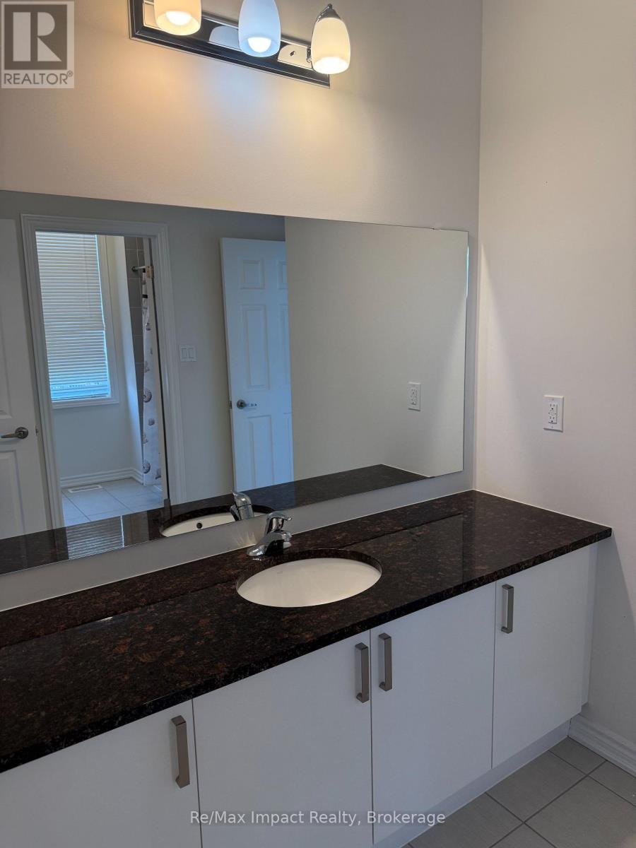 166 Auckland Drive, Whitby, Ontario  L1P 0J2 - Photo 45 - E13529774