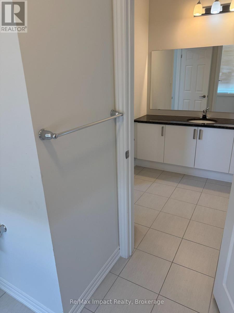 166 Auckland Drive, Whitby, Ontario  L1P 0J2 - Photo 47 - E13529774
