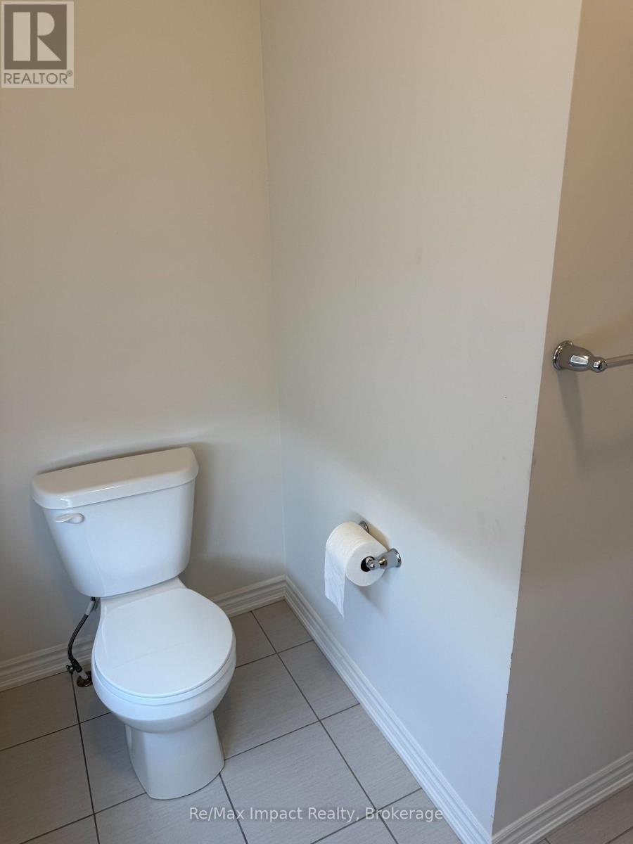 166 Auckland Drive, Whitby, Ontario  L1P 0J2 - Photo 48 - E13529774