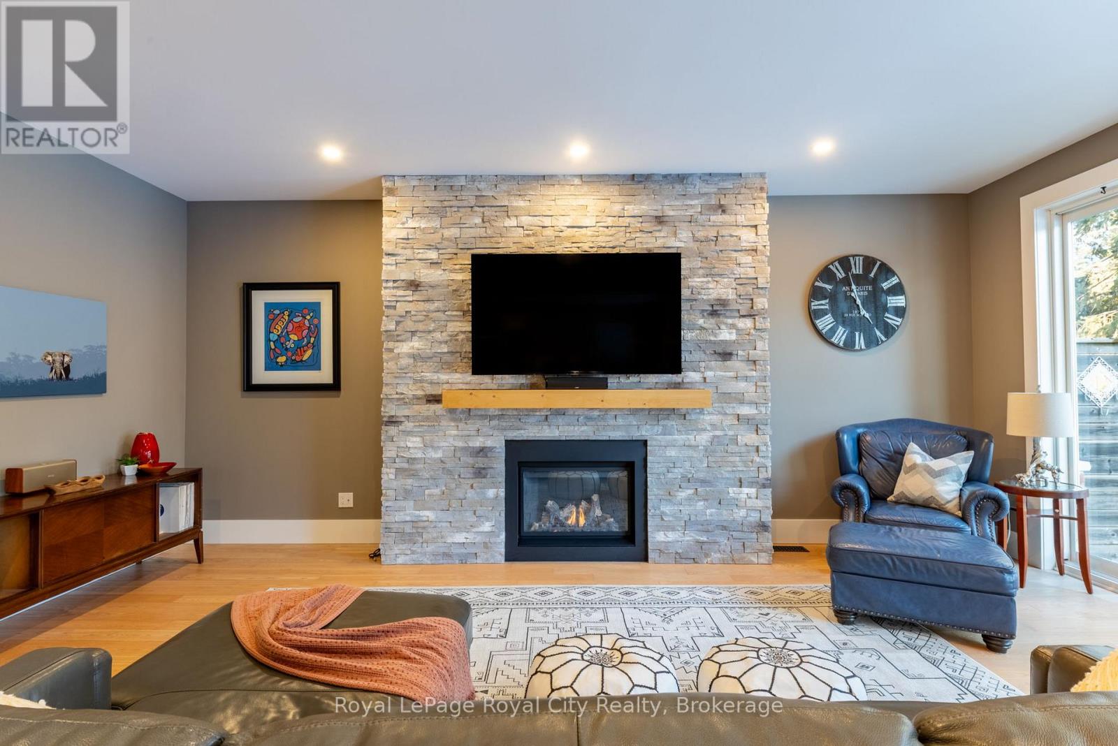 255 Normandy Avenue, Waterloo, Ontario  N2K 1X6 - Photo 15 - X13529768