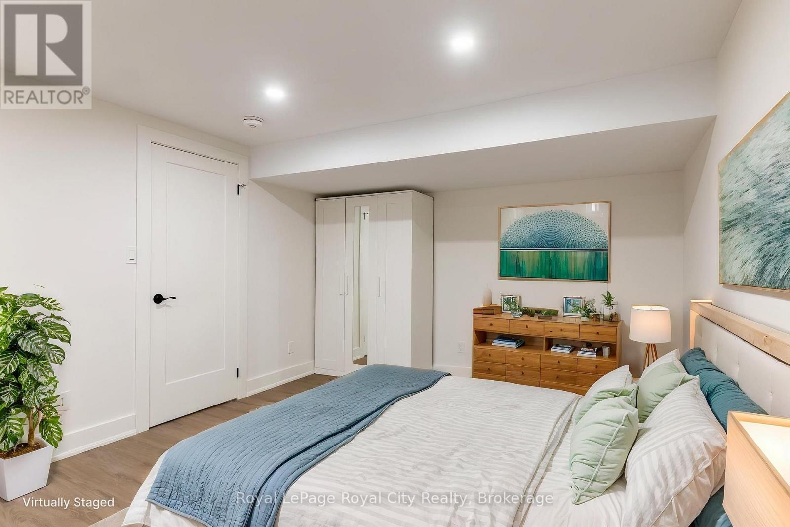 255 Normandy Avenue, Waterloo, Ontario  N2K 1X6 - Photo 37 - X13529768