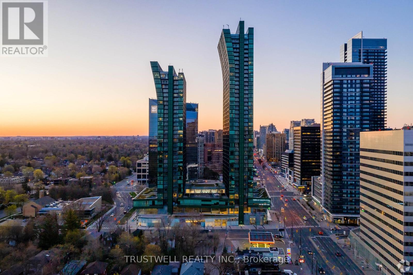 350 - 4750 YONGE STREET, Toronto, Ontario
