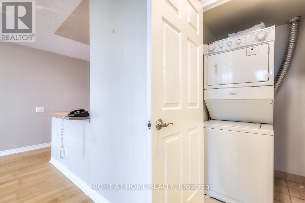 1106 - 61 Town Centre Court, Toronto, Ontario  M1P 5C5 - Photo 12 - E13529684