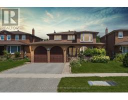 51 SUGARBUSH SQUARE, Toronto, Ontario