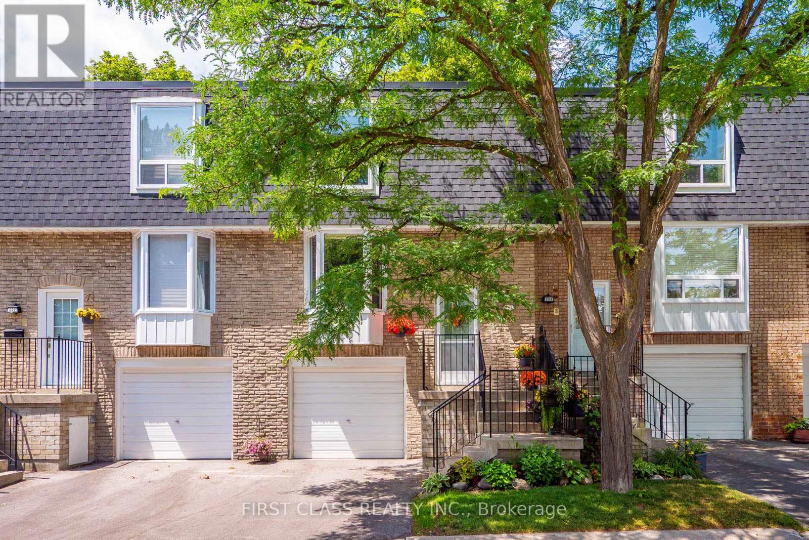 202 ROYAL ORCHARD BOULEVARD, Markham, Ontario