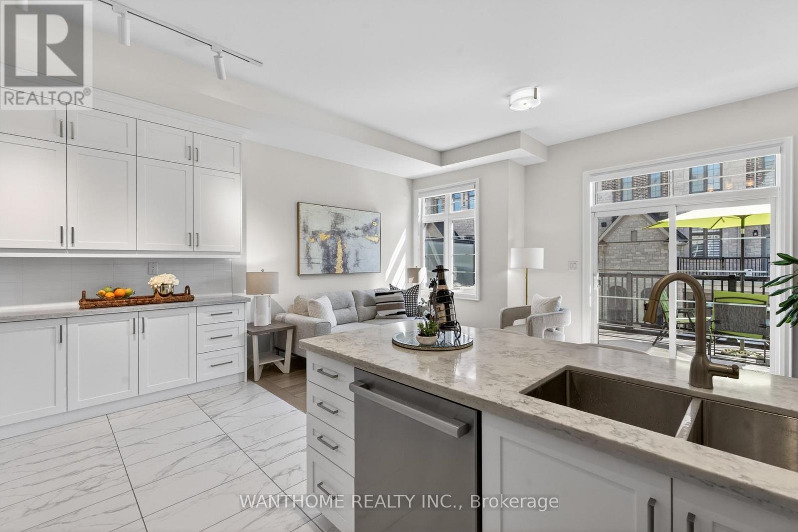 10 Abbey Hill Lane E, Markham, Ontario  L6C 3L5 - Photo 18 - N13529776