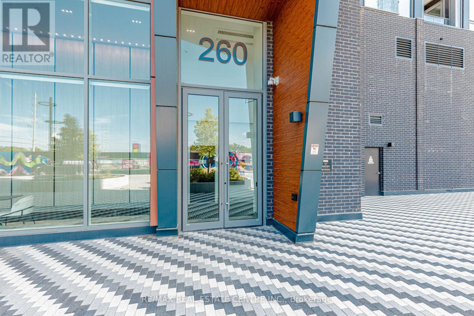 1603 - 260 Malta Avenue, Brampton, Ontario  L6Y 6L7 - Photo 4 - W13529652