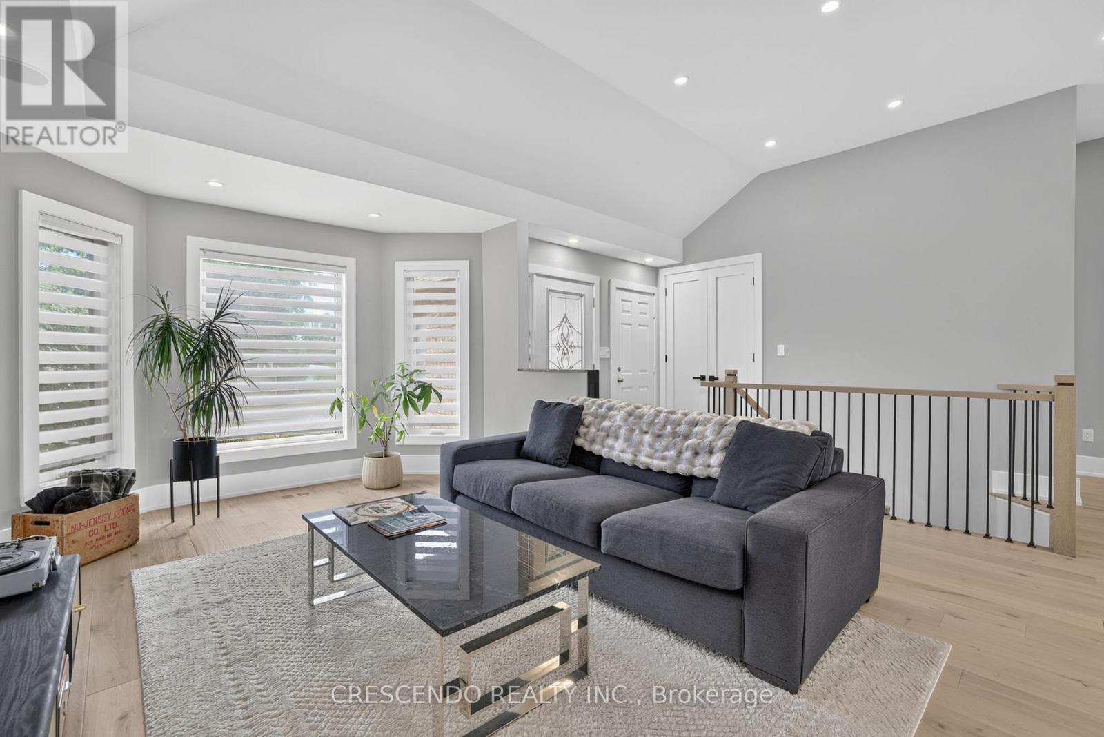 15 Southbury Manor Drive, Caledon, Ontario  L7E 1X7 - Photo 14 - W13529656