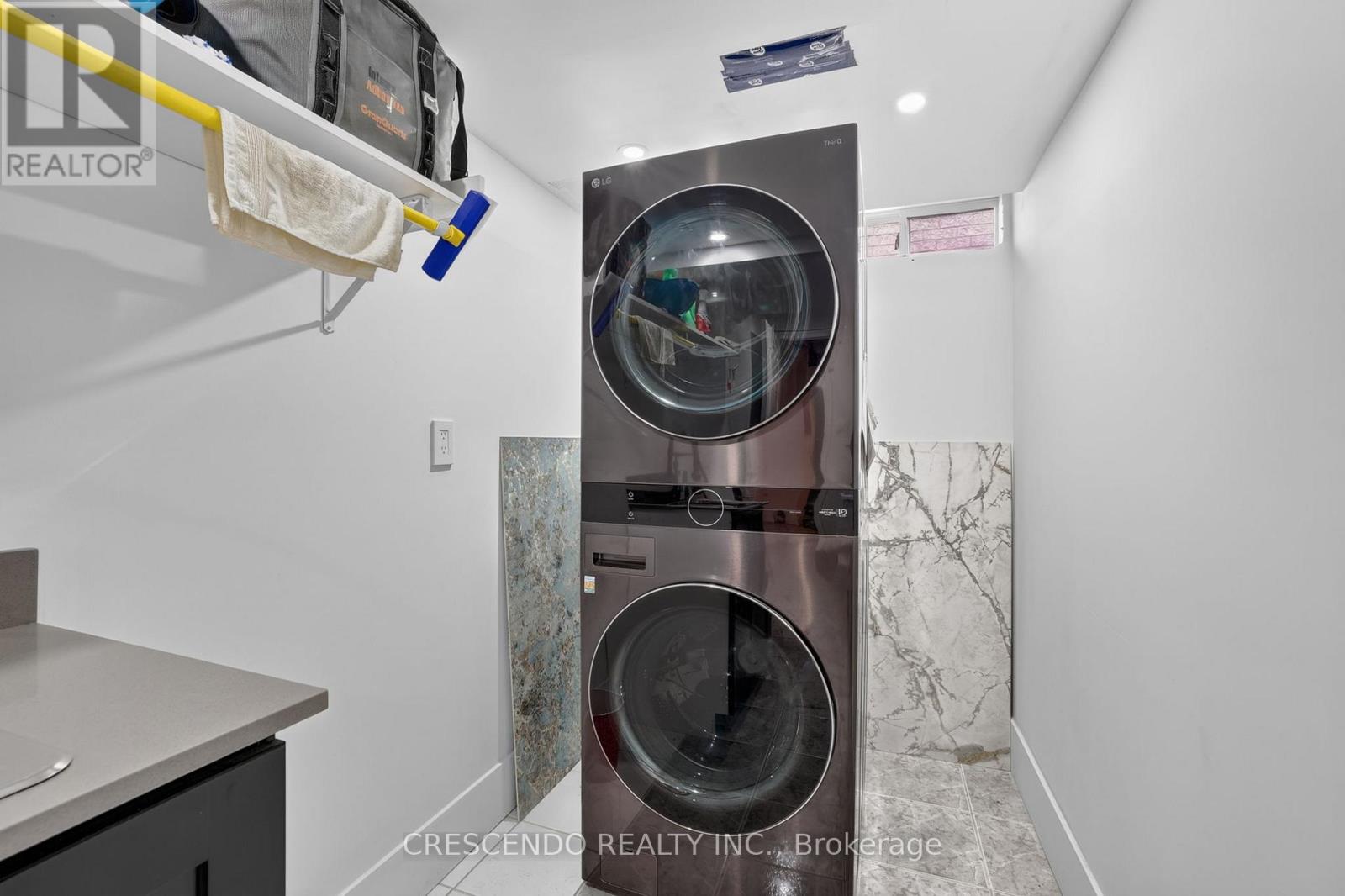 15 Southbury Manor Drive, Caledon, Ontario  L7E 1X7 - Photo 37 - W13529656