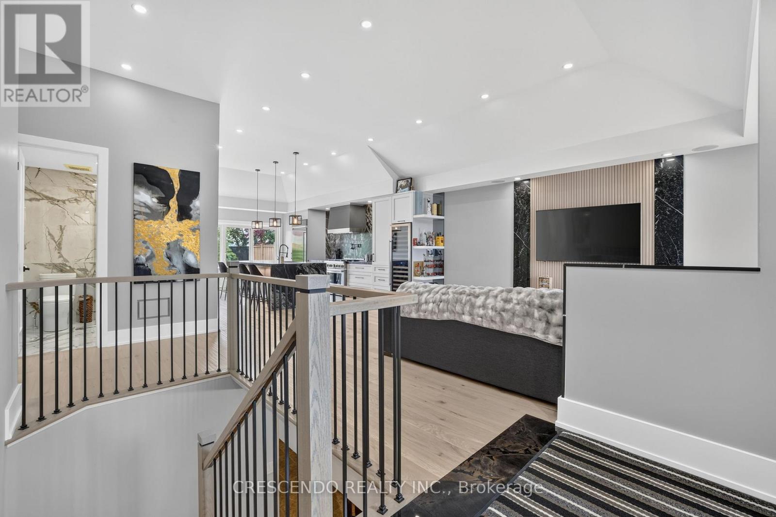 15 Southbury Manor Drive, Caledon, Ontario  L7E 1X7 - Photo 9 - W13529656
