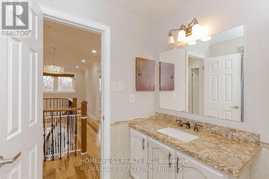 1319 Greenwood Crescent, Oakville, Ontario  L6J 6V7 - Photo 14 - W13529710