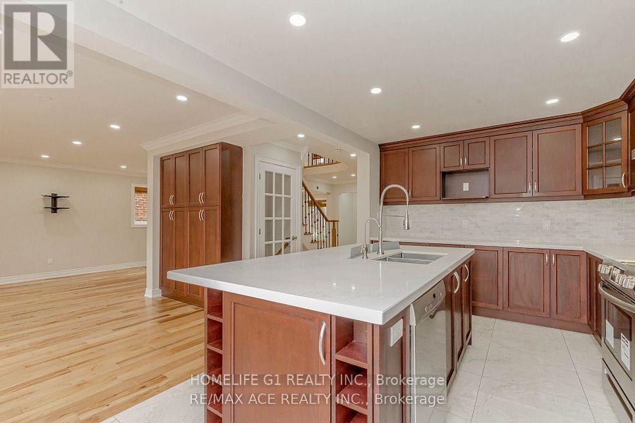 1319 Greenwood Crescent, Oakville, Ontario  L6J 6V7 - Photo 21 - W13529710