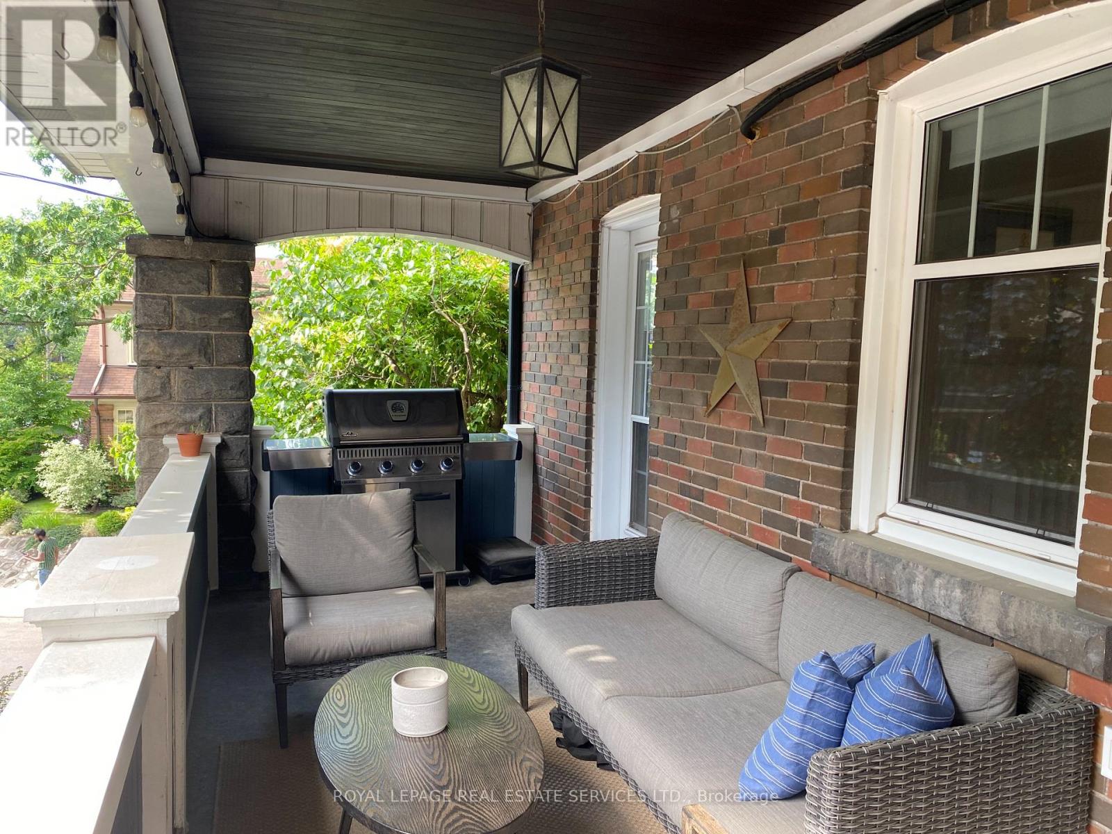 433 Willard Avenue, Toronto, Ontario M6S 3R4 - Photo 9 - W13529740