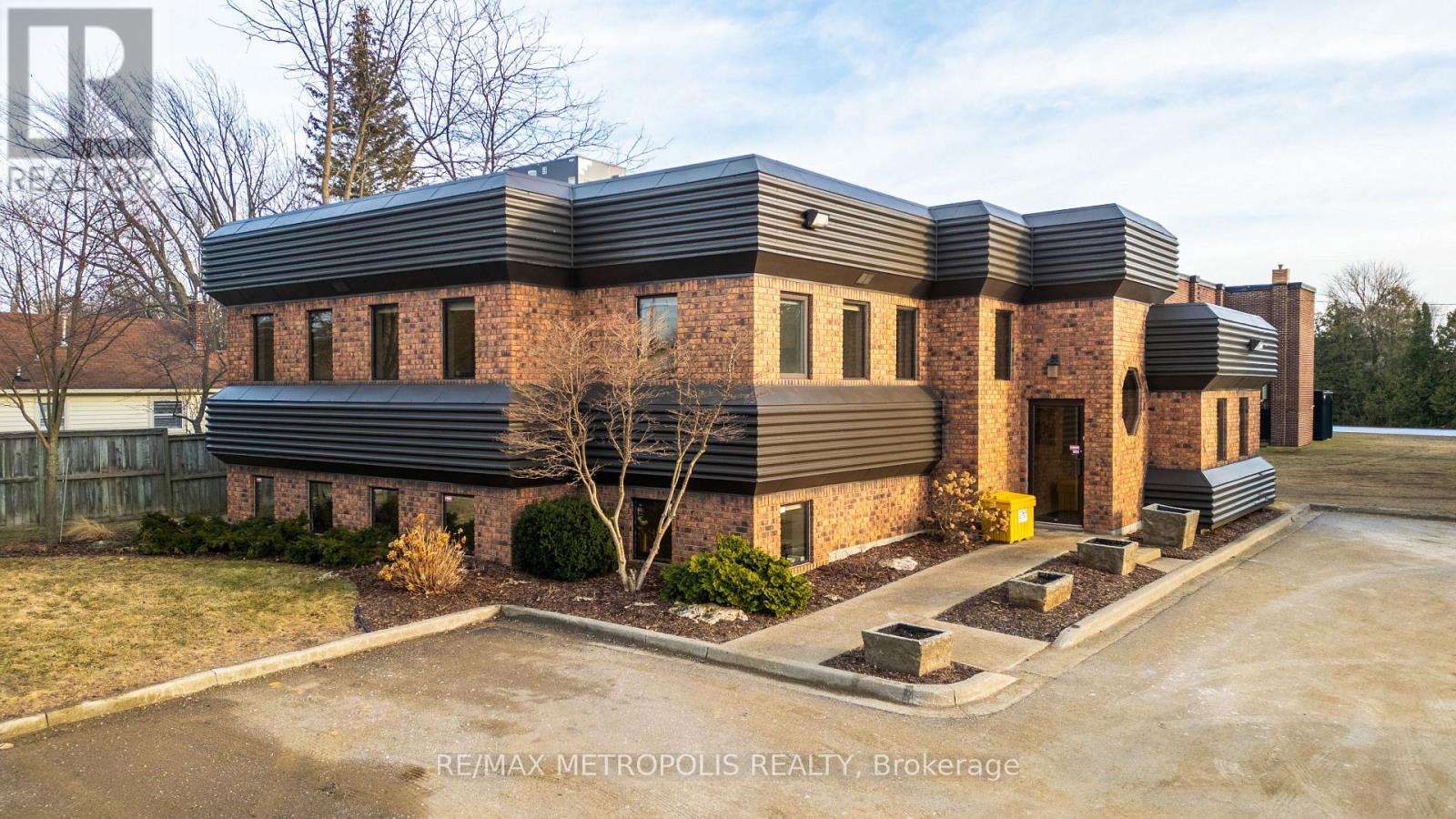 B - 2695 HAMILTON ROAD, Sarnia, Ontario