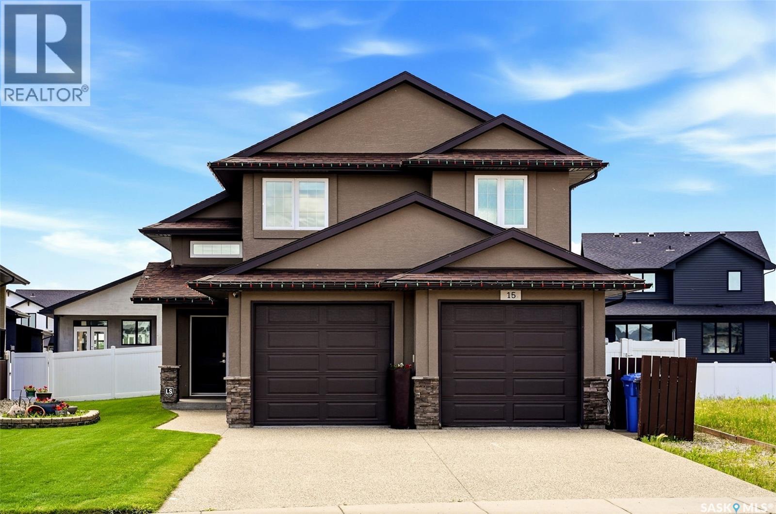15 Hudson Drive, Pilot Butte, Saskatchewan  S0G 3Z0 - Photo 2 - SK041669