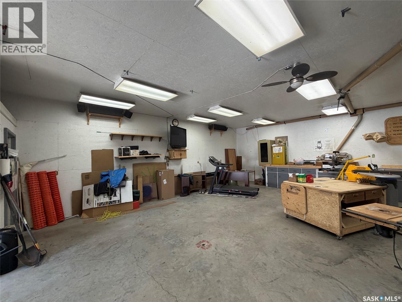 115 Patricia Street, Hudson Bay, Saskatchewan  S0E 0Y0 - Photo 30 - SK041660