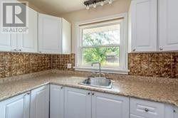 10 Collier Road N, Thorold, Ontario L2V 2W9 - Photo 5 - X13529742