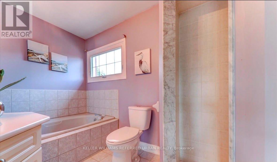 1539 Napanee Road, Pickering, Ontario  L1V 6T7 - Photo 17 - E13513396