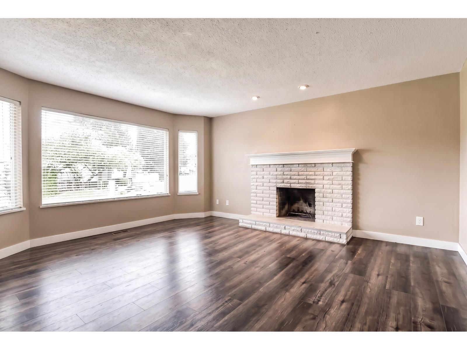 11805 N Cowley Drive, Delta, British Columbia  V4E 1W5 - Photo 2 - R3143208