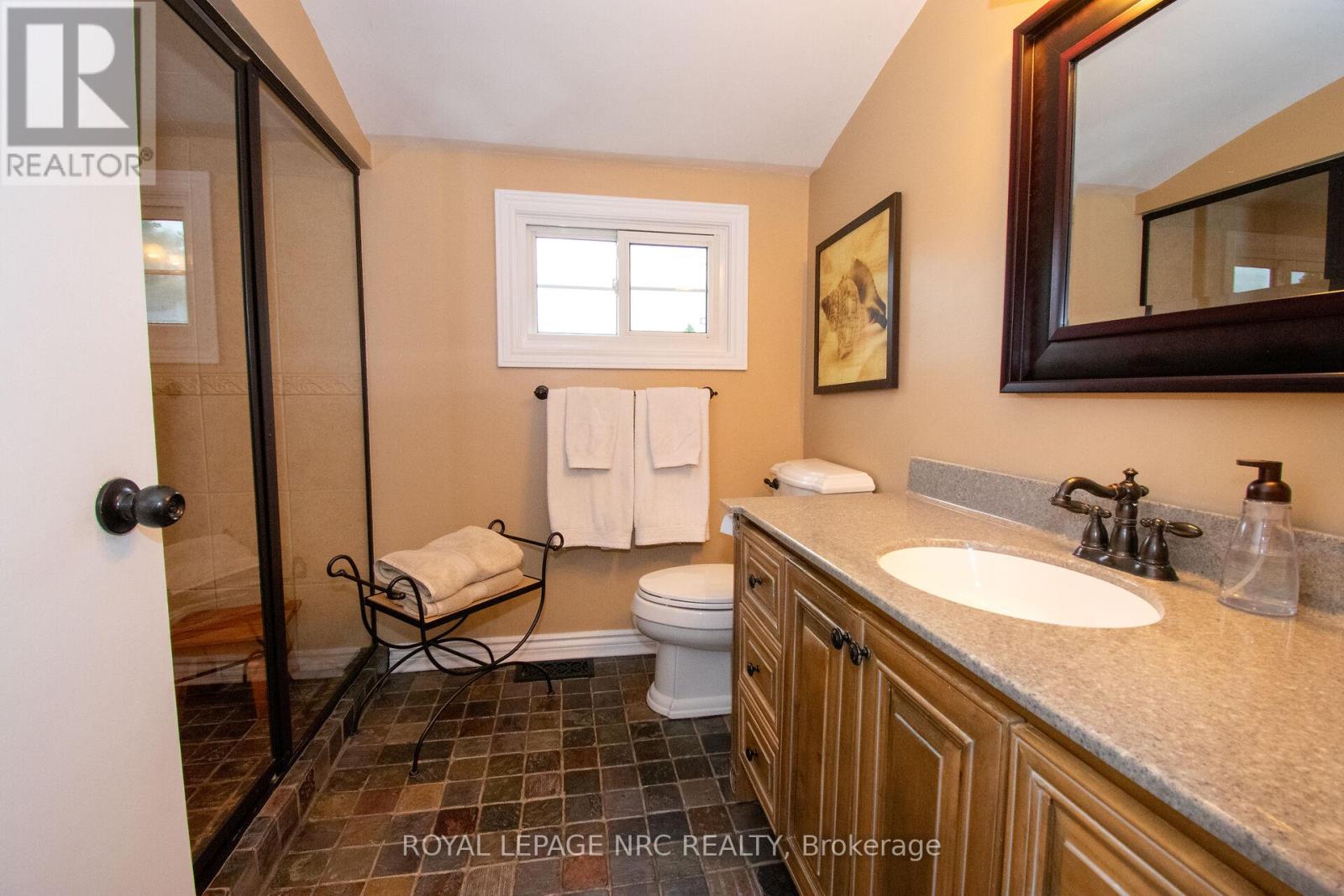 87 Lakeport Road N, St. Catharines, Ontario  L2N 4P9 - Photo 31 - X13525624