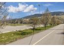 3350 Woodsdale Road Unit# 401, Lake Country, BC V4V 2R7