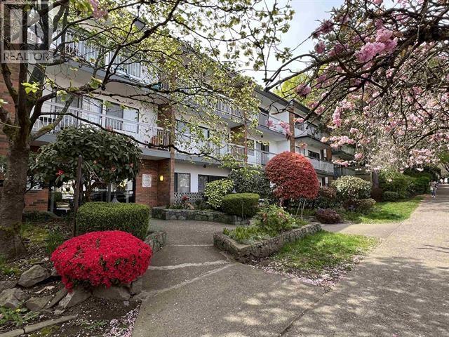 103 1950 W 8TH AVENUE, Vancouver