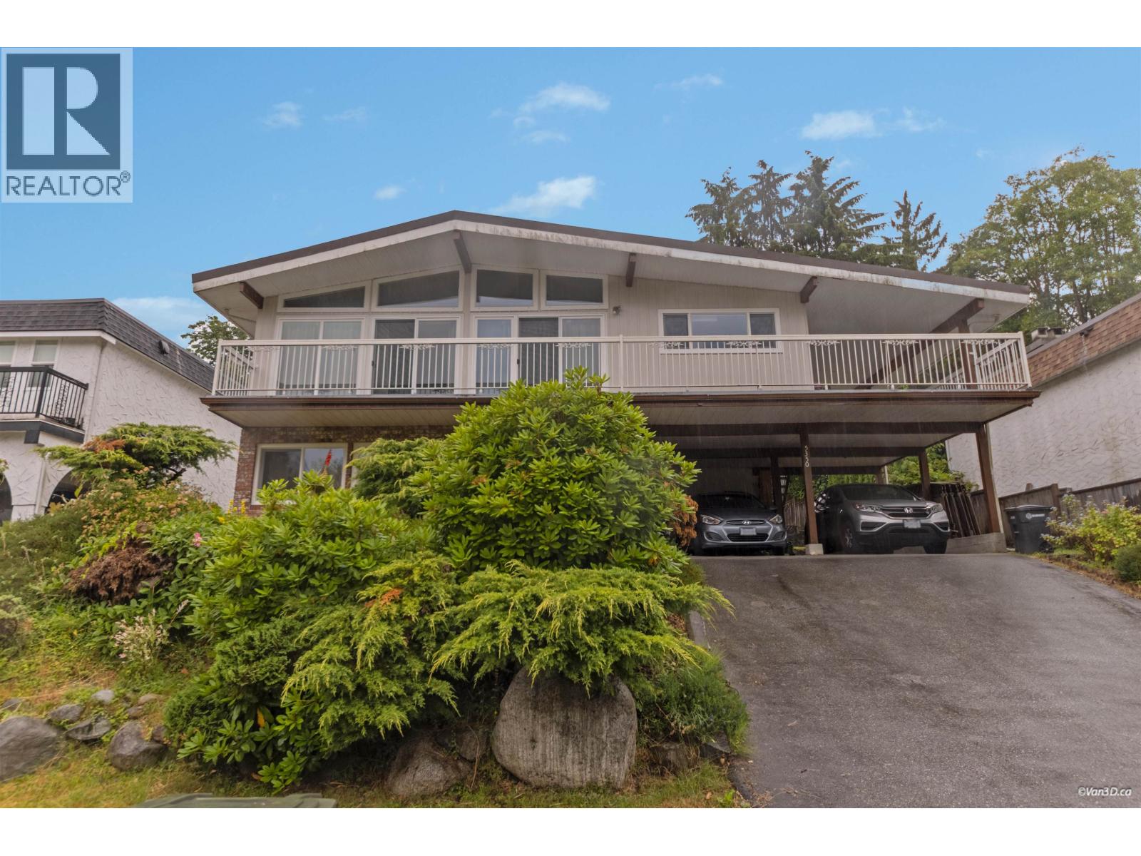 5350 Braelawn Drive, Burnaby, British Columbia  V5B 2H9 - Photo 1 - R3142999