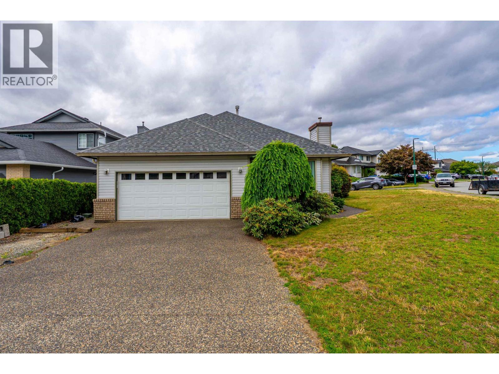 1372 Oxford Street, Coquitlam, British Columbia  V3P 1A2 - Photo 1 - R3142365