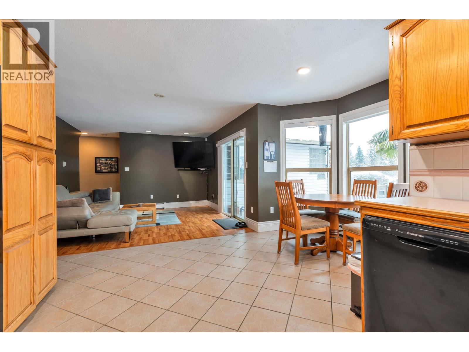 1372 Oxford Street, Coquitlam, British Columbia  V3P 1A2 - Photo 21 - R3142365