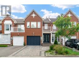 30 QUEENSMILL COURT, Richmond Hill, Ontario