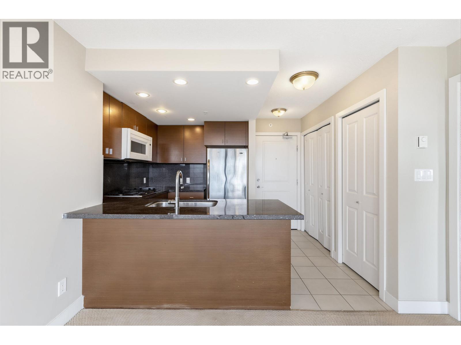 902 6333 Katsura Street, Richmond, British Columbia  V6Y 4L9 - Photo 10 - R3143206