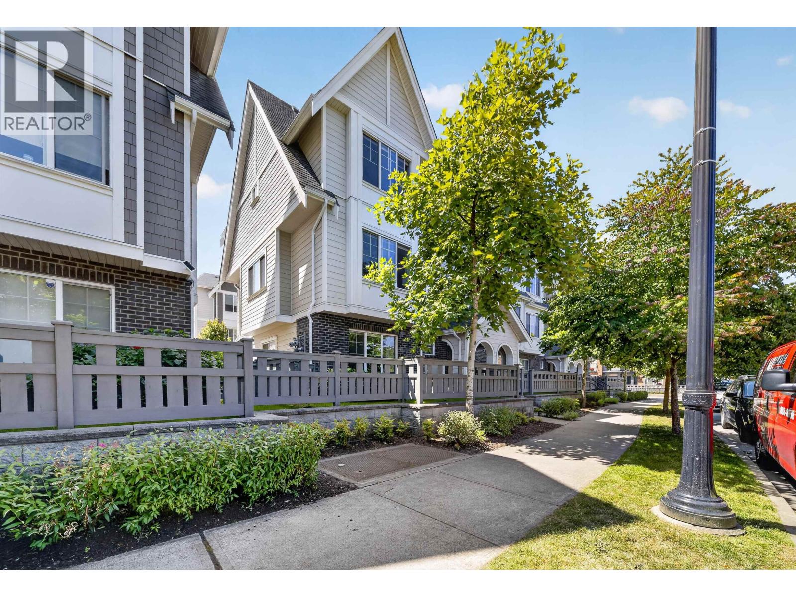 4 7180 Lechow Street, Richmond, British Columbia  V6Y 0K9 - Photo 3 - R3141827