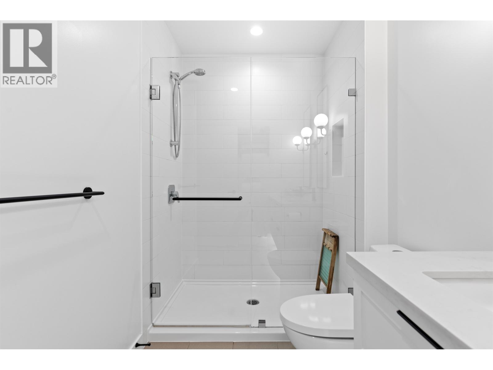 605 3018 St George Street, Port Moody, British Columbia  V3H 0L4 - Photo 18 - R3142566