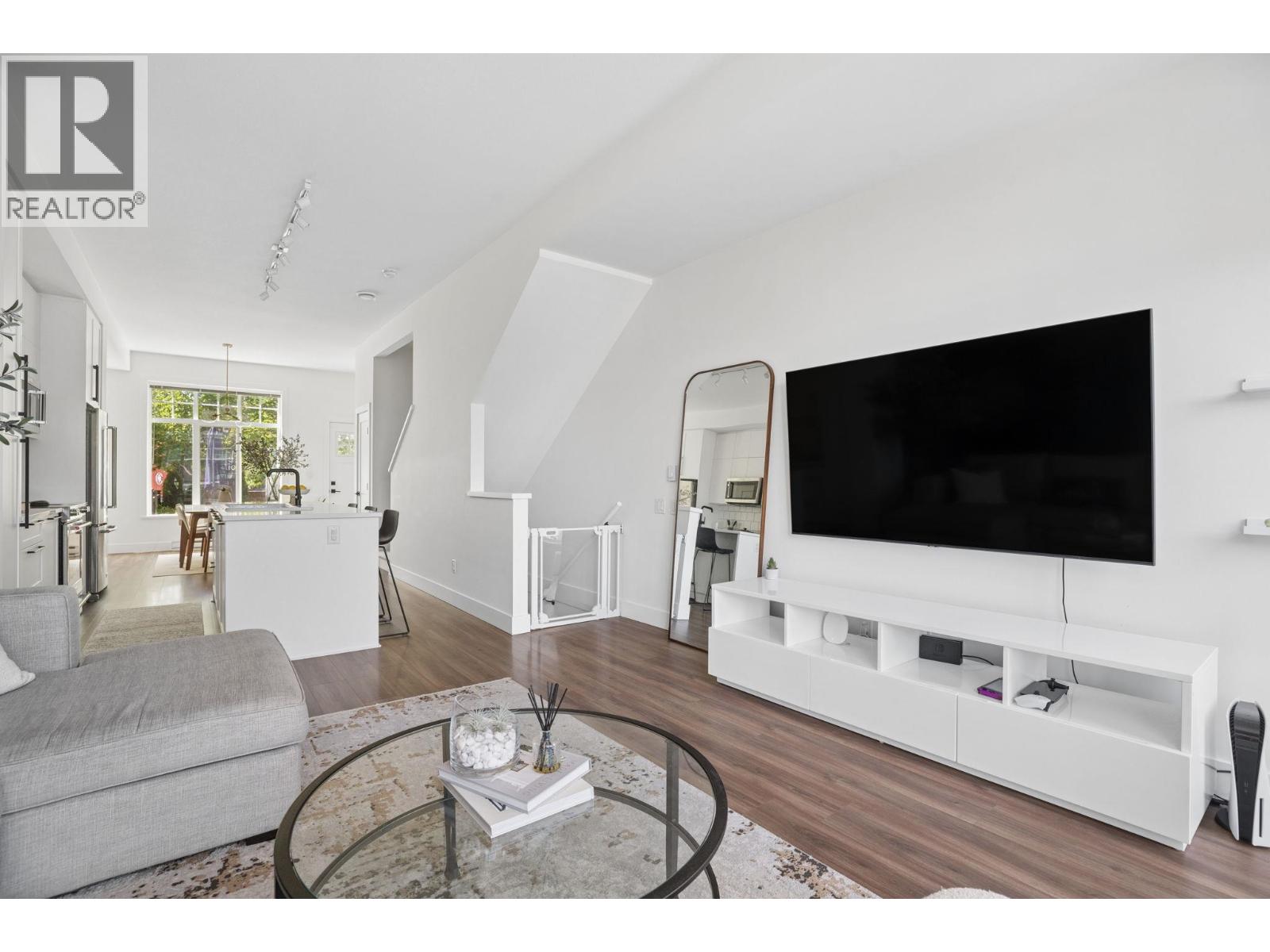 45 3552 Victoria Drive, Coquitlam, British Columbia  V3C 3V4 - Photo 4 - R3142907