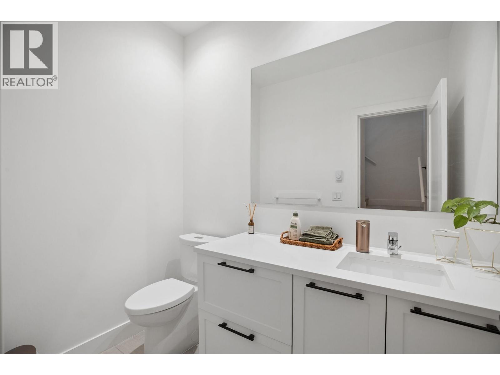 45 3552 Victoria Drive, Coquitlam, British Columbia  V3C 3V4 - Photo 27 - R3142907