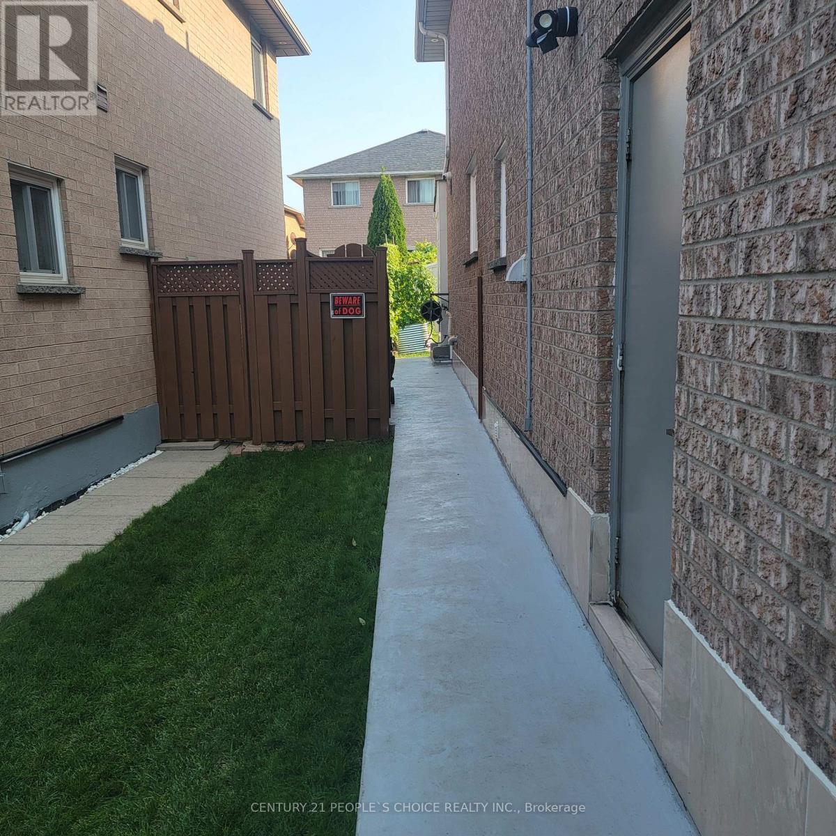 Bsmt - 31 Pinecone Drive, Toronto, Ontario  M9W 7B5 - Photo 2 - W13527020