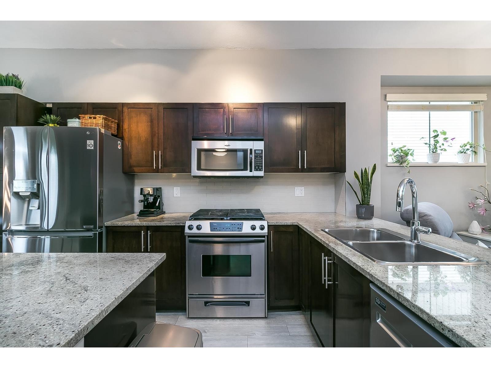 10 20326 68 Avenue, Langley, British Columbia  V2Y 0E3 - Photo 6 - R3143247