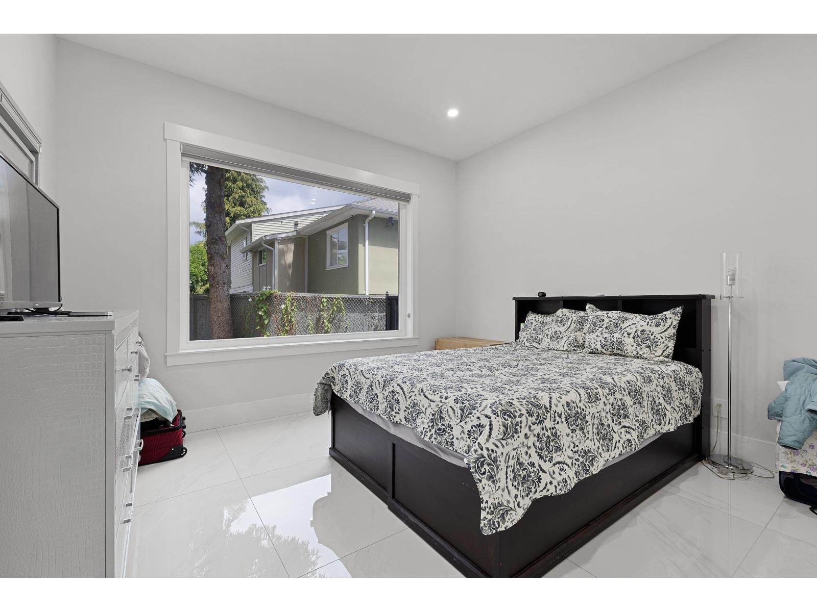 12776 Campbell Place, Surrey, British Columbia  V3V 6C8 - Photo 22 - R3142693