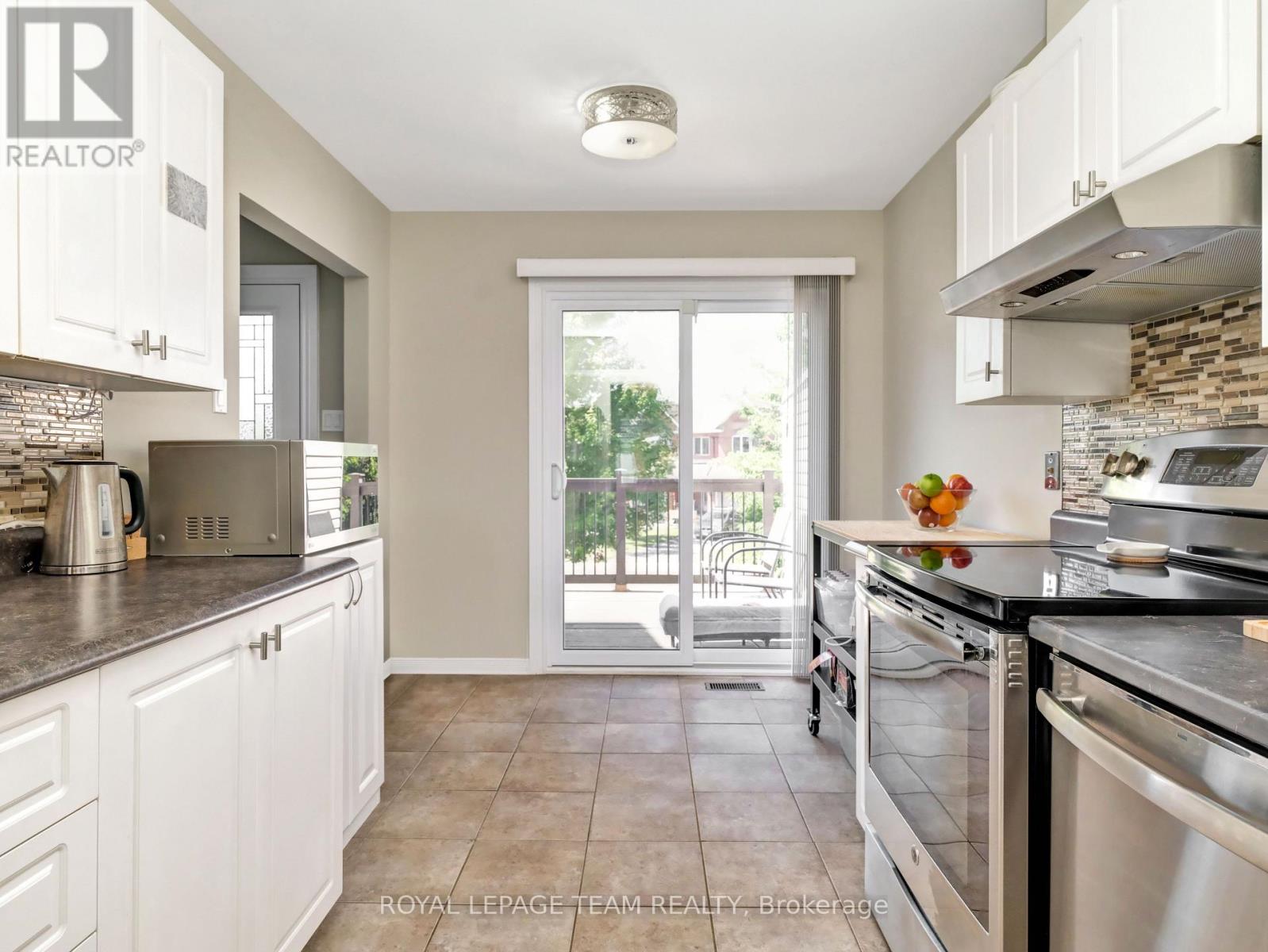 53 Thornbury Crescent, Ottawa, Ontario  K2G 6C5 - Photo 10 - X13529898