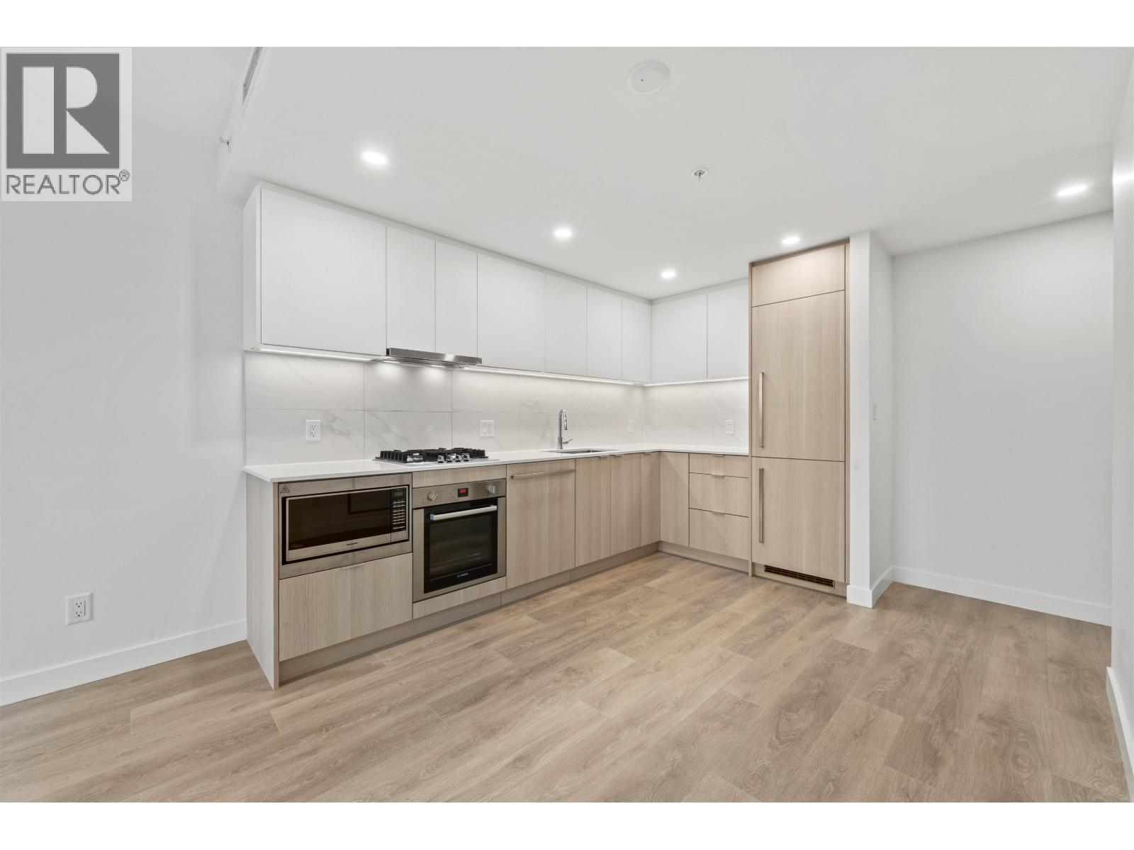 910 308 Alderson Avenue, Coquitlam, British Columbia  V3K 0J2 - Photo 6 - R3143200