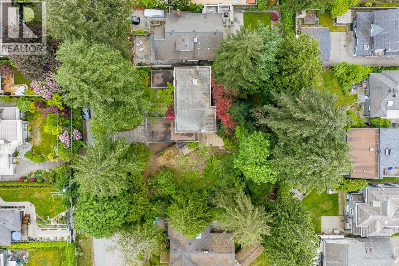 173 W Osborne Road, North Vancouver, British Columbia  V7N 2P9 - Photo 35 - R3126775