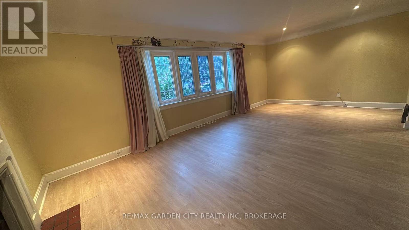 56 South Drive, St. Catharines (Old Glenridge), Ontario  L2R 4V2 - Photo 34 - X13529910