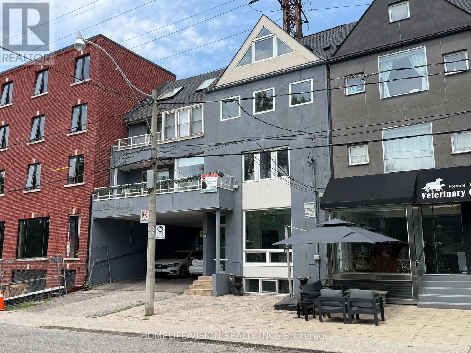 400 Summerhill Avenue, Toronto, Ontario  M4W 2E4 - Photo 2 - C13529252